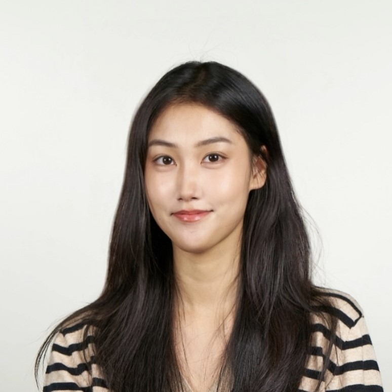 Yuxin Li 李雨昕